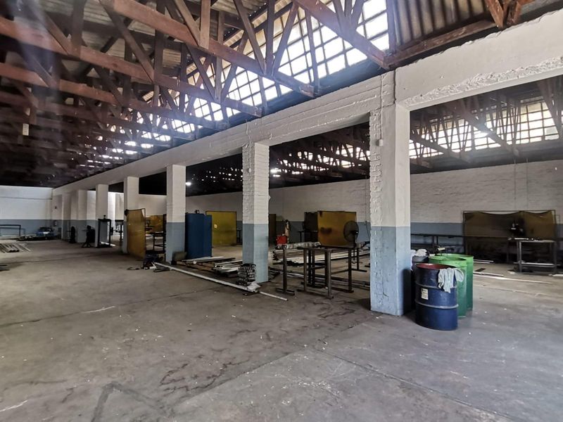 Industrial Warehouse / Workshop to rent in Paarl - Photo 4