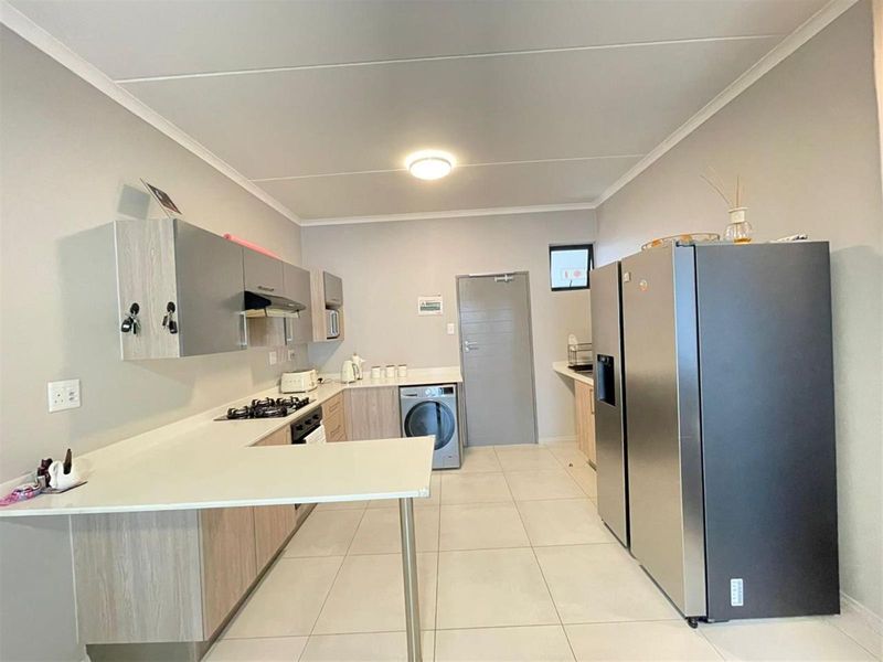 Apartment / Flat for Sale in Carlswald - Photo 8
