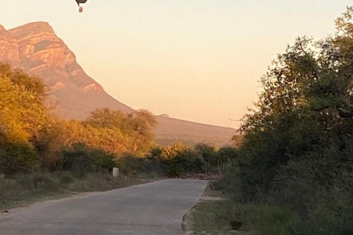 Mountain view vacant plot for sale in Blyde Wildlife Estate, Hoedspruit - Photo 2