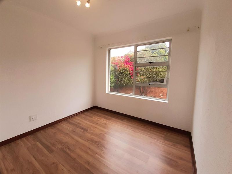 3 bed House in secure complex- Randburg - Photo 8