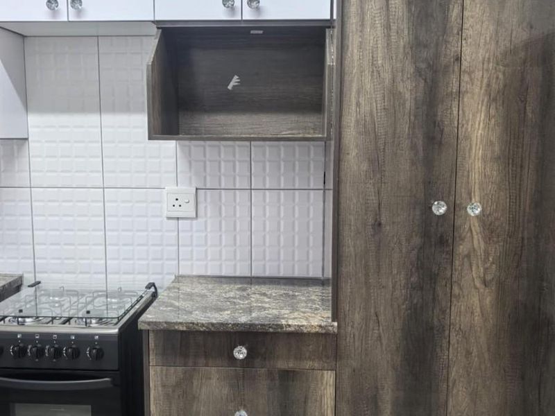 Apartment For Sale in Buccleuch, Sandton - Photo 9