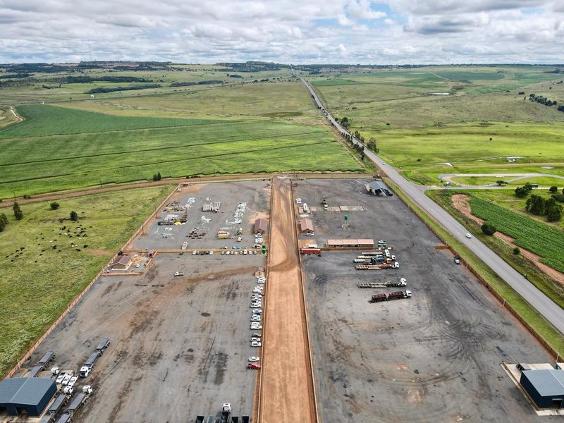 Industrial Property To Rent in Middelburg South, Middelburg - Photo 2