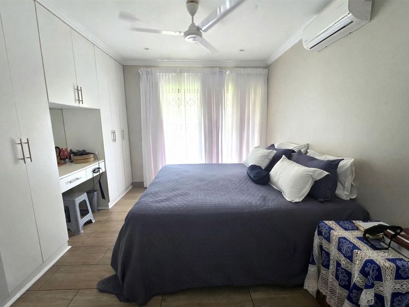 Stunning 3 Bedroom, pet-friendly townhouse for sale. - Photo 7