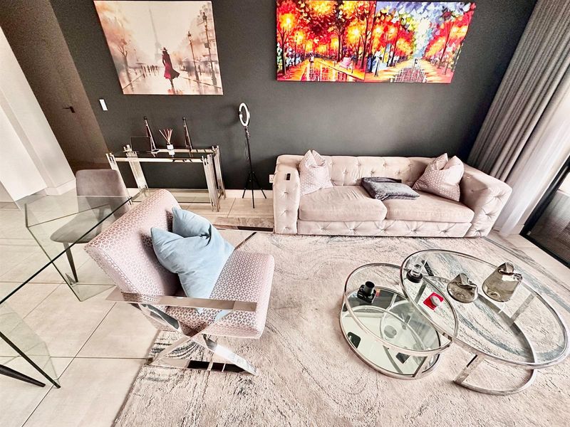 2-Bed, 2-Bath Penthouse Apartment For Sale in The Polofields, Waterfall, Midrand - Photo 7