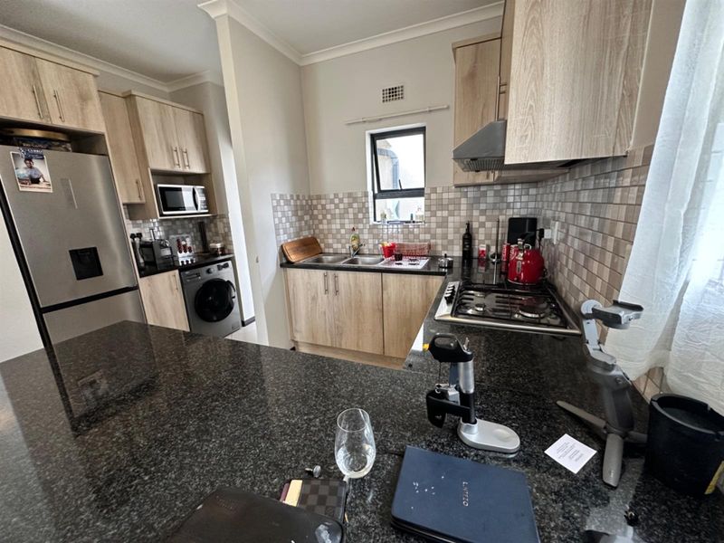 Apartment For Sale in Buh Rein Estate, Kraaifontein - Photo 1