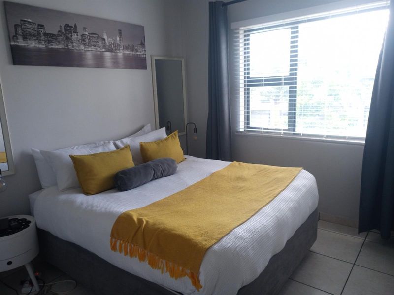 Modern 2-Bedroom Fully Furnished Apartment To Rent Ballito Central, Ballito, KwaZulu Natal - Photo 10
