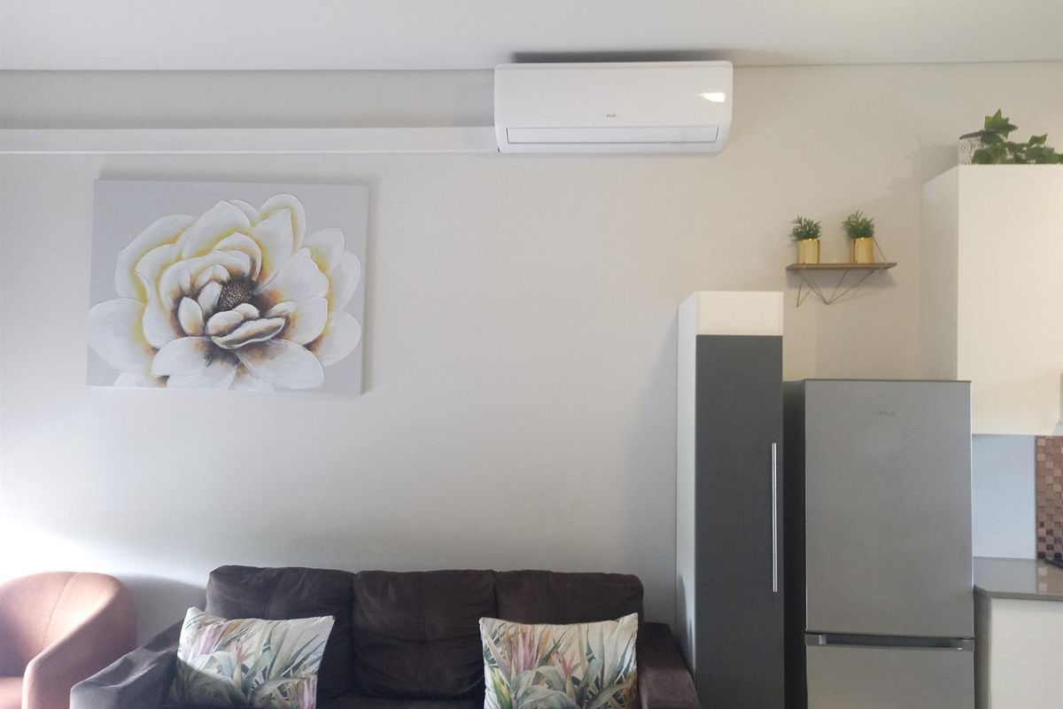 Modern 2-Bedroom Fully Furnished Apartment To Rent Ballito Central, Ballito, KwaZulu Natal - Photo 4