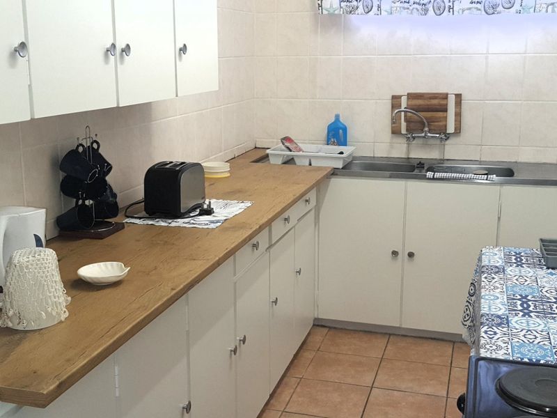 BEAUTIFUL SPACIOUS 2 BEDROOM FLAT WITH 2 BATHROOMS - MINT CONDITION!!! - Photo 7