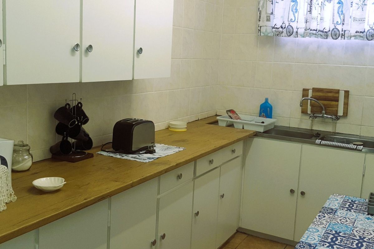 BEAUTIFUL SPACIOUS 2 BEDROOM FLAT WITH 2 BATHROOMS - MINT CONDITION!!! - Photo 4