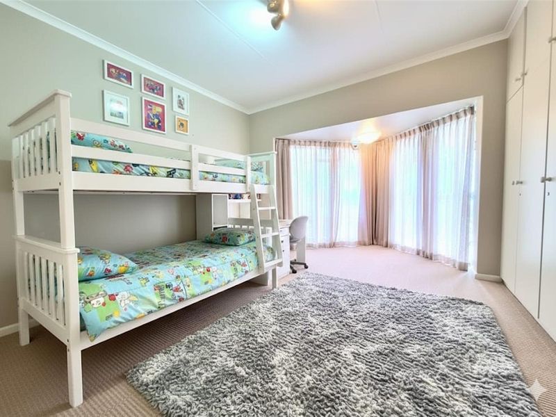 Lower Robberg Gem | Elevated Views over Robberg and the Bay - Photo 9