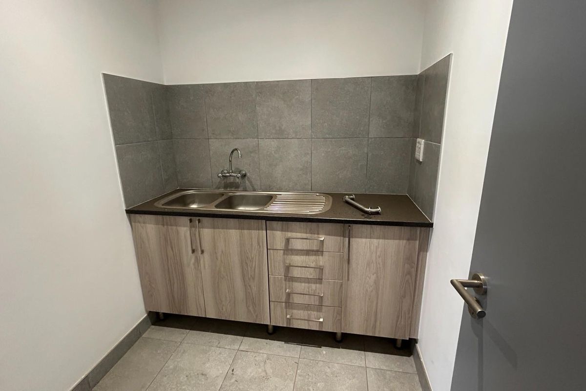 1730 sqm Industrial Facility To Let | Witfontein, Pomona | Interlink Friendly | R21 Access - Photo 5