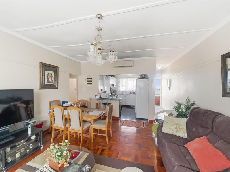 2 Bedroom Apartment For Sale in Windermere, Durban - Photo 3