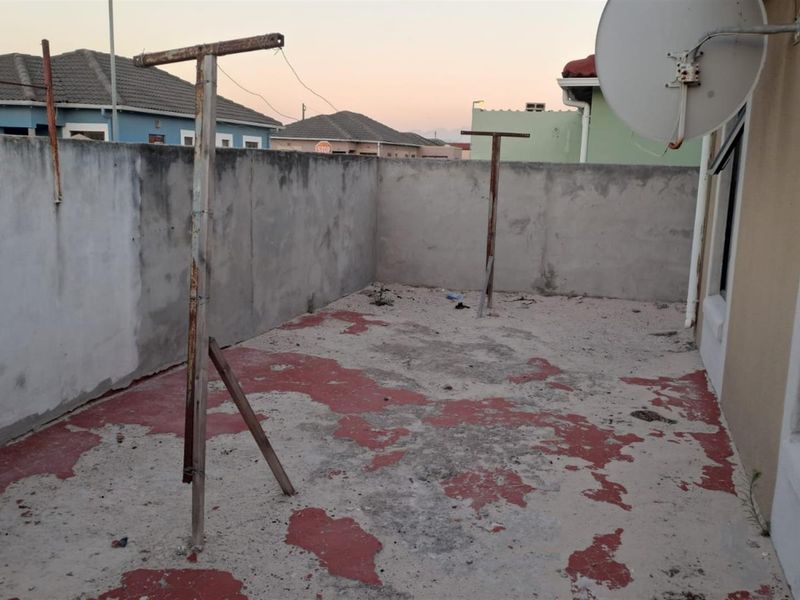 House For Sale in Delft South, Delft - Photo 9