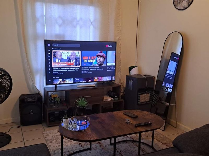 House For Sale in Delft South, Delft - Photo 3