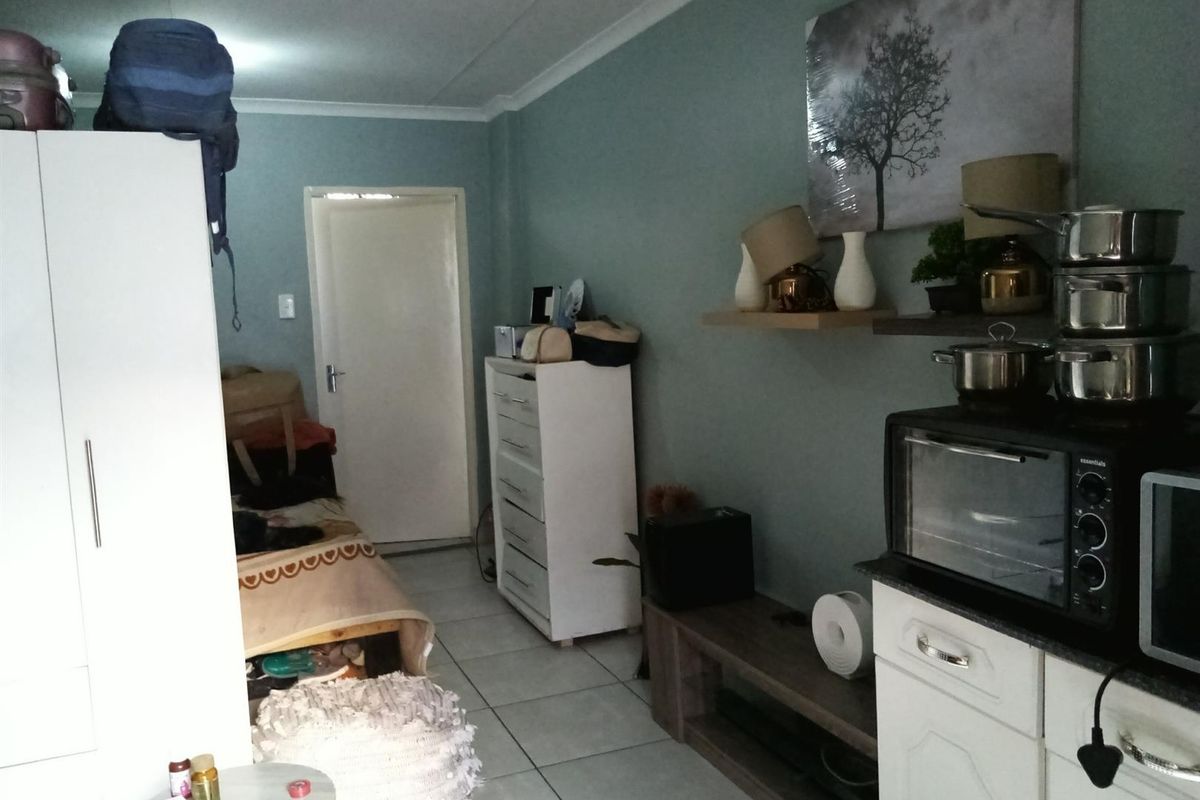 Fantastic Investment Opportunity in Jeppestown South, Johannesburg - Photo 2