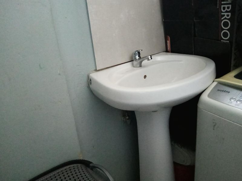 Fantastic Investment Opportunity in Jeppestown South, Johannesburg - Photo 9