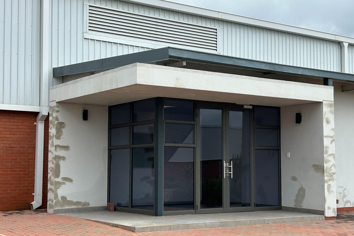 Prime 1459 sqm Industrial Unit To Let | Witfontein | R21 Access - Photo 4