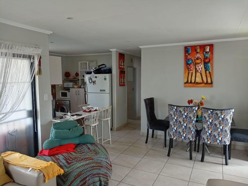 House To Rent In Witpoortie Roodeport - Photo 6