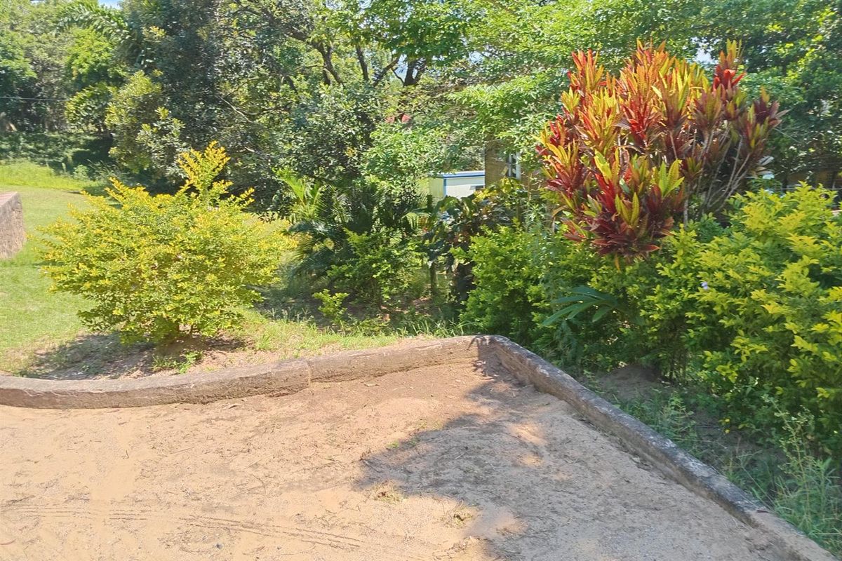 Spacious, Secure 4-Bedroom Family Home - South Coast Living - Photo 4