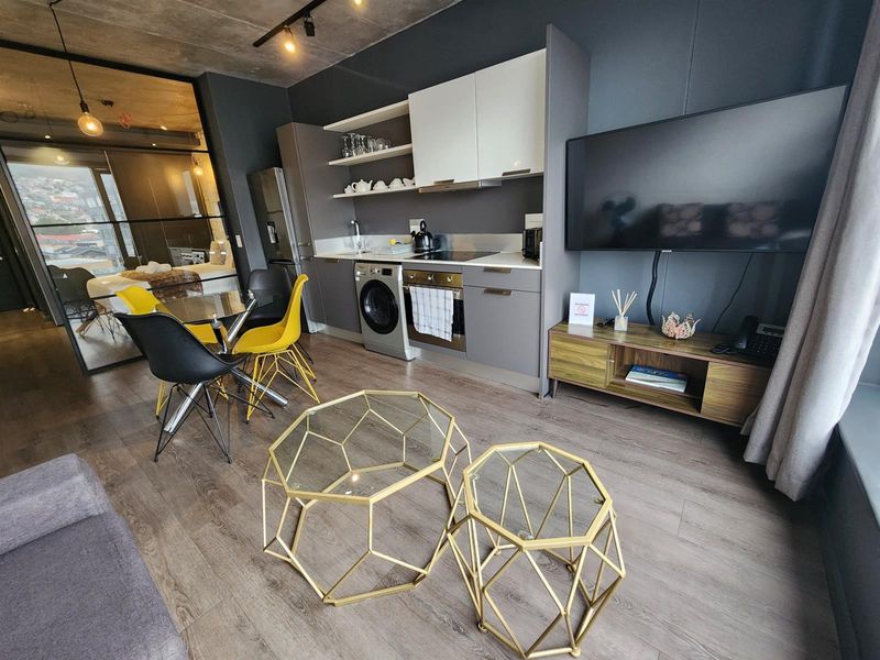 Plug and Play Airbnb opportunity fully furnished with Table Mountain views - Photo 6