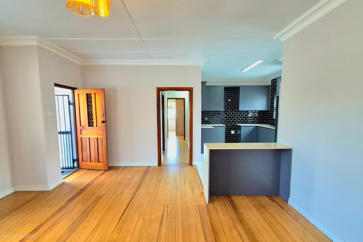 High-Yield Investment Opportunity - Dual-Dwelling with Expansion Potential in Thornton - Photo 5