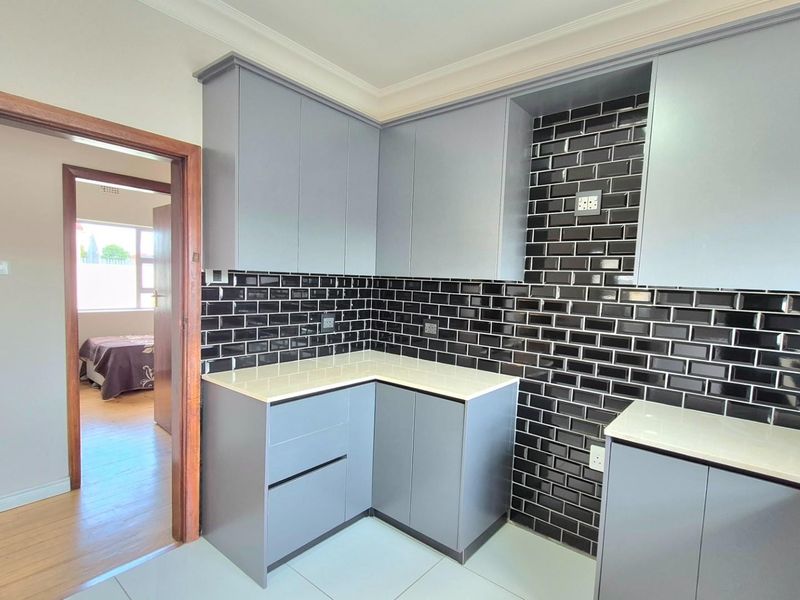 High-Yield Investment Opportunity - Dual-Dwelling with Expansion Potential in Thornton - Photo 9