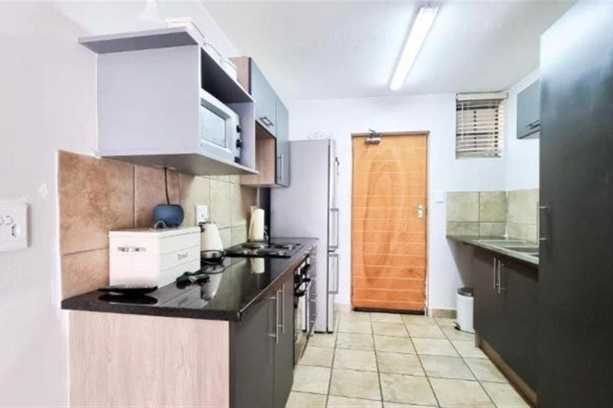 Apartment For Sale in Rooihuiskraal North, Centurion - Photo 4