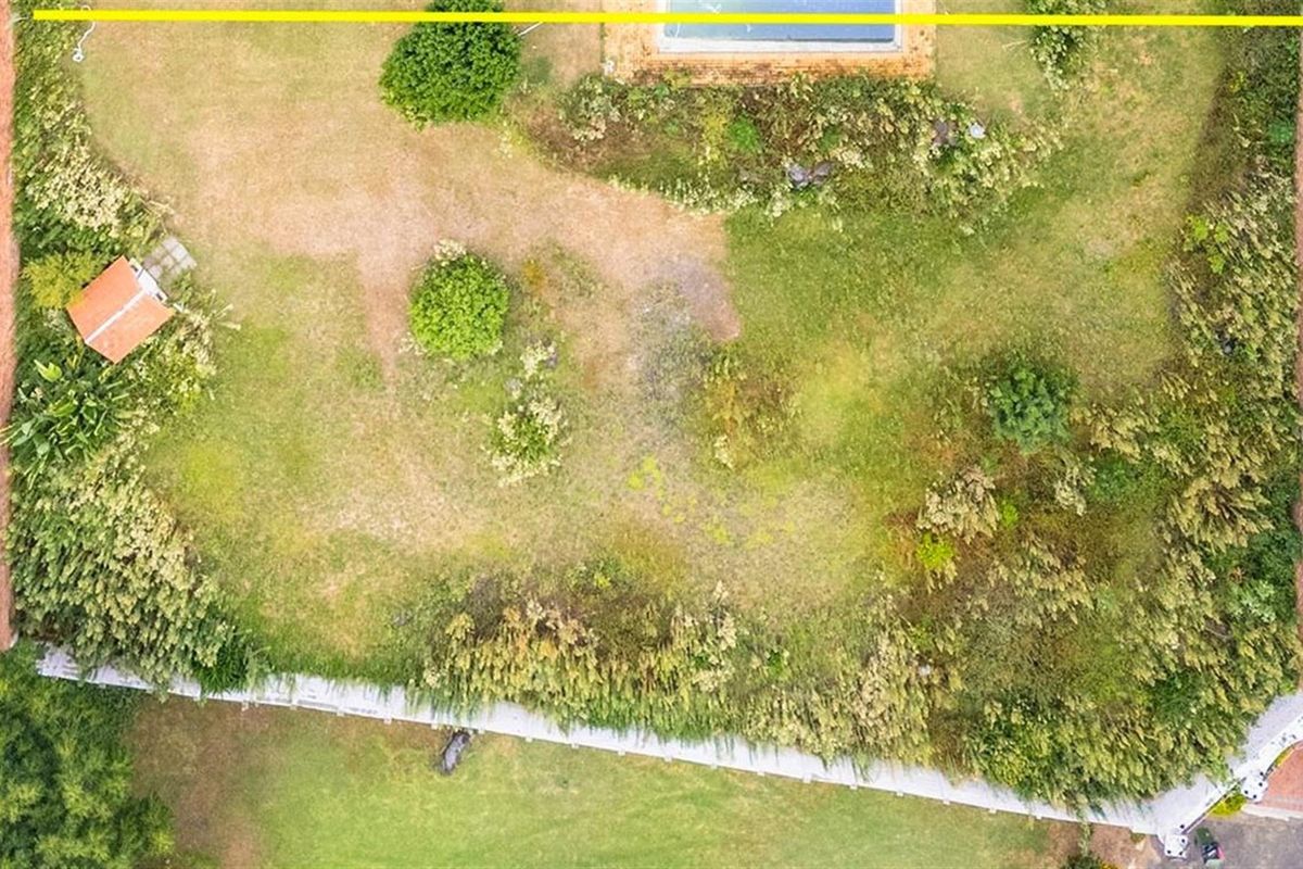 BUILD YOUR DREAM HOME IN THIS SECURE CUL DE SAC - Photo 5