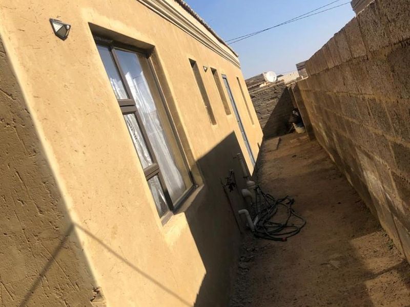 House For Sale in Lakeside, Evaton - Photo 4