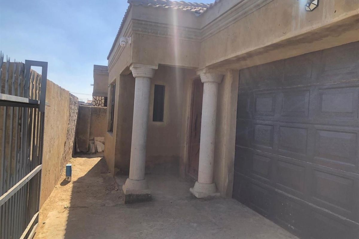 House For Sale in Lakeside, Evaton - Photo 2