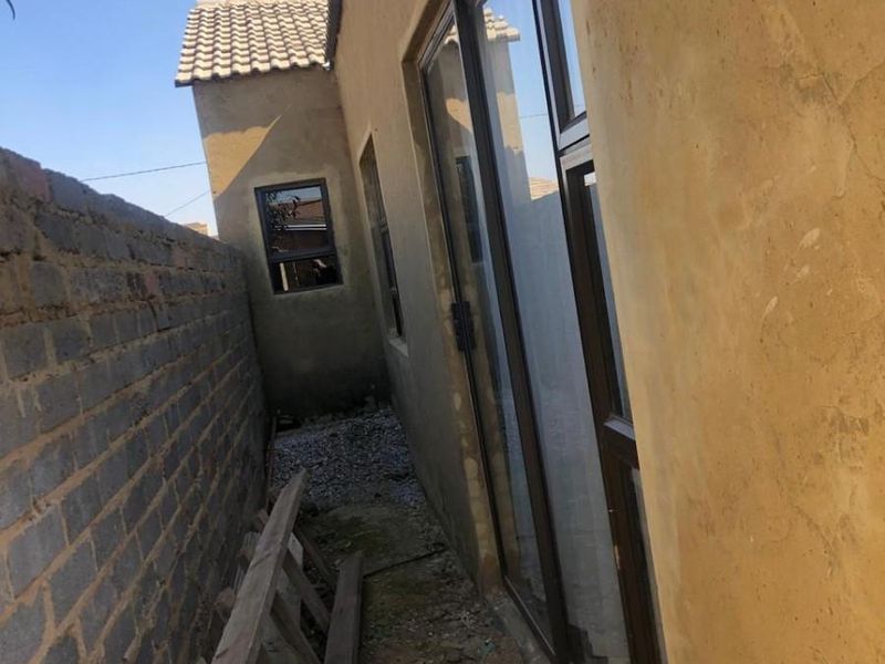 House For Sale in Lakeside, Evaton - Photo 7