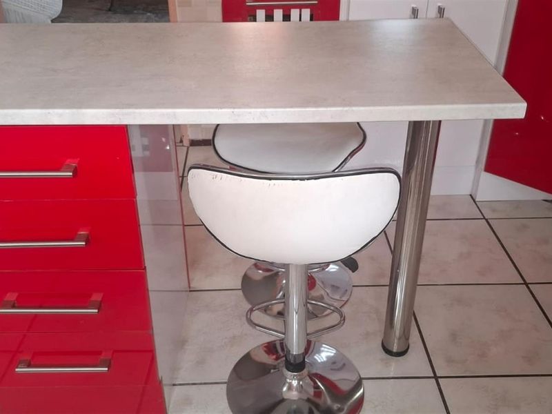 House For Sale in Thabong, Welkom - Photo 7