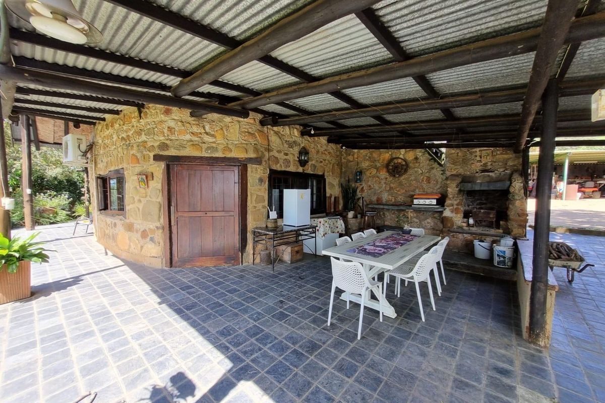 Secluded Lifestyle Farm - An Off-Grid Wildlife Paradise Near The Kruger National Park - Photo 4