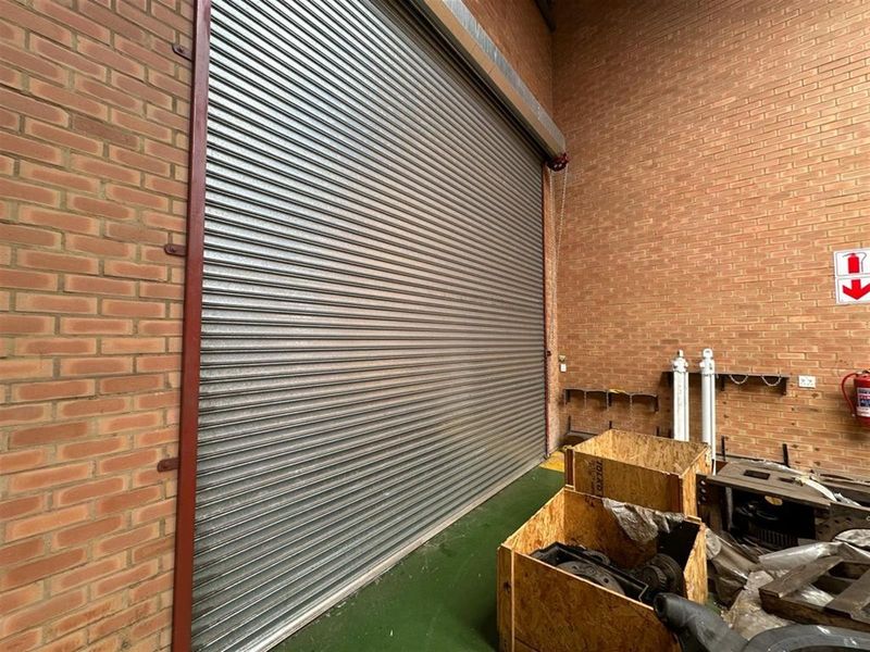 Commercial Property To Rent in SAE Business Park, Middelburg - Photo 4