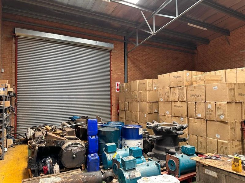 Commercial Property To Rent in SAE Business Park, Middelburg - Photo 10