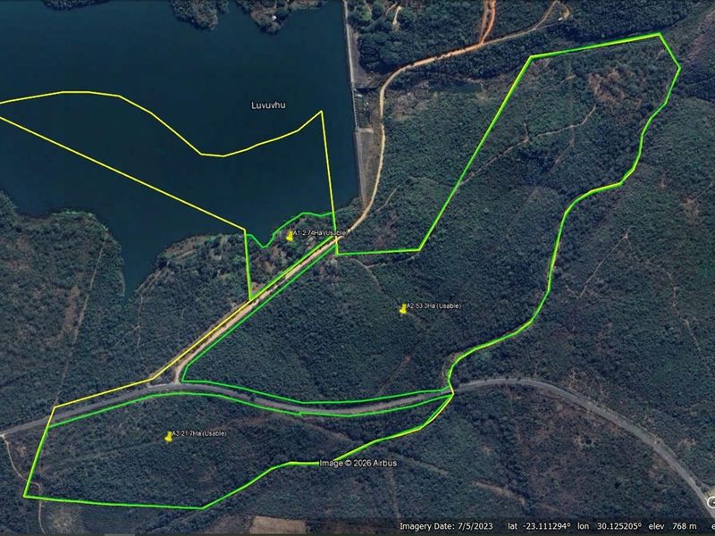 103Ha Waterfront Farm on the Albasini Dam - Exceptional Eco‐Lodge and Development Opportunity - Photo 2