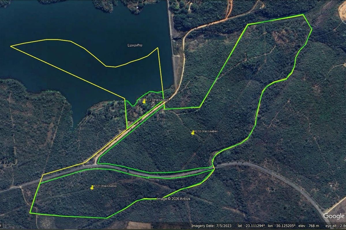 103Ha Waterfront Farm on the Albasini Dam - Exceptional Eco‐Lodge and Development Opportunity - Photo 2