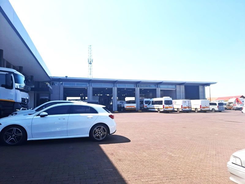 Commercial Property For Sale in Witbank Ext 8, Witbank - Photo 4