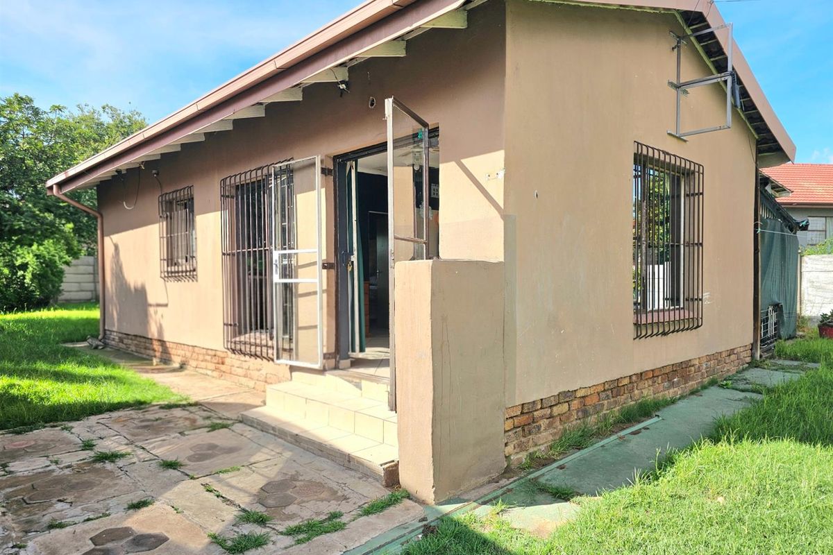 House For Sale in Del Judor Ext 1, Del Judor, Witbank - Photo 5