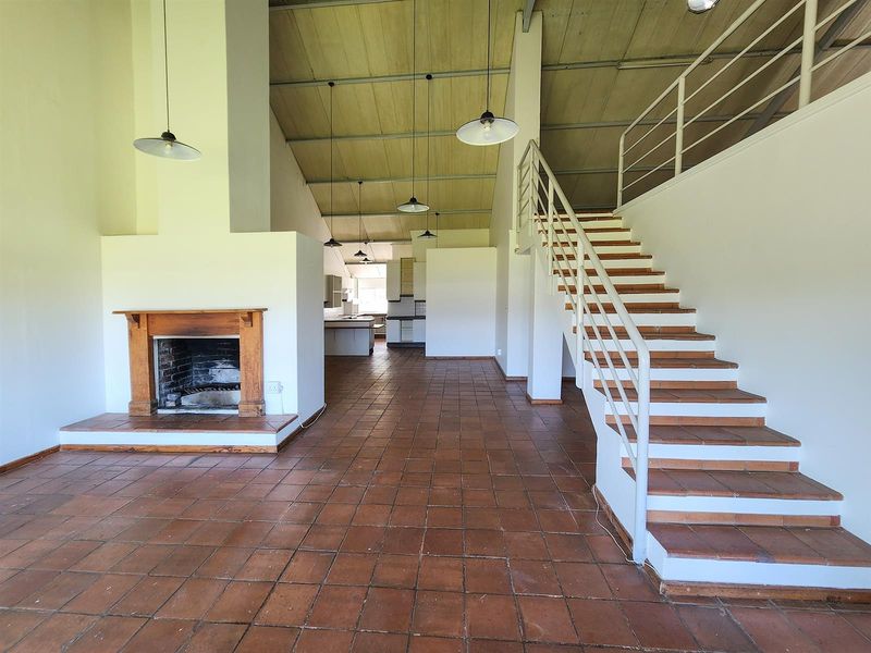 INDUSTRIAL COMMERCIAL BUILDINGS NEXT TO THE WATERFRONT in Knysna. - Photo 10