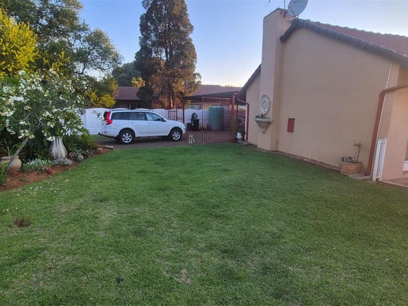 Family Home with Flat and Entertainment Areas - Dal Fouché, Springs - Photo 9