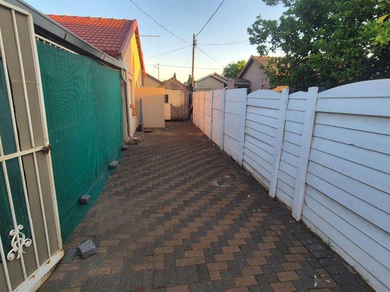 Family Home with Flat and Entertainment Areas - Dal Fouché, Springs - Photo 7