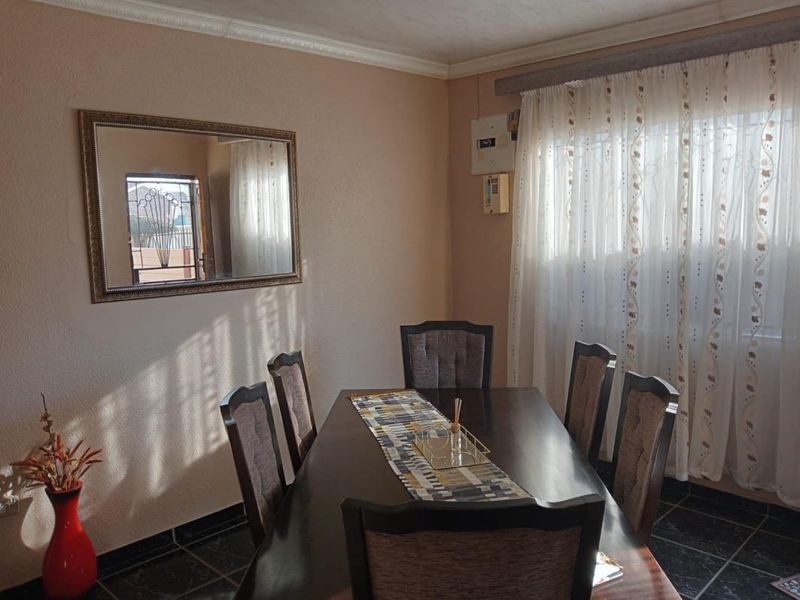 Beautifull 3-bedroom house for sale in Bakenpark - Photo 7