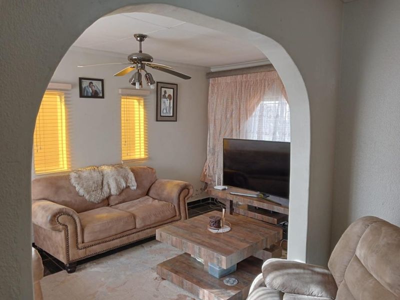 Beautifull 3-bedroom house for sale in Bakenpark - Photo 8