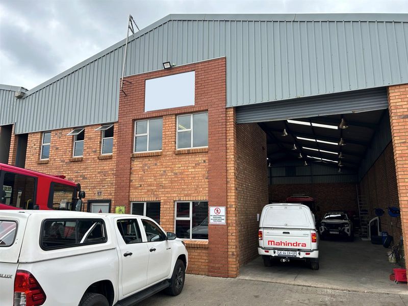 500 sqm Secure Industrial Unit To Let | 5m Roller Door | Prime Pomona Location - Photo 2