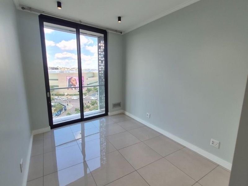 Luxury 2-Bedroom Apartment for Rent  Ellipse Waterfall  R25 500 per Month - Photo 10