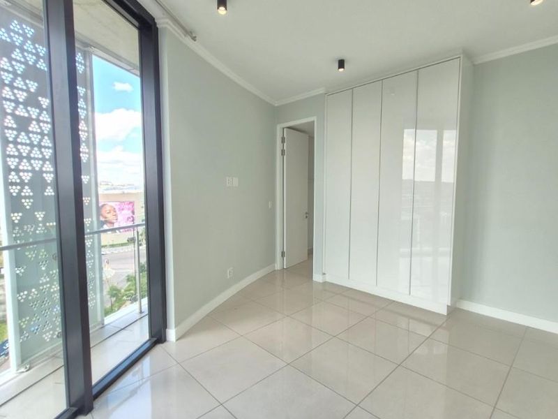 Luxury 2-Bedroom Apartment for Rent  Ellipse Waterfall  R25 500 per Month - Photo 6