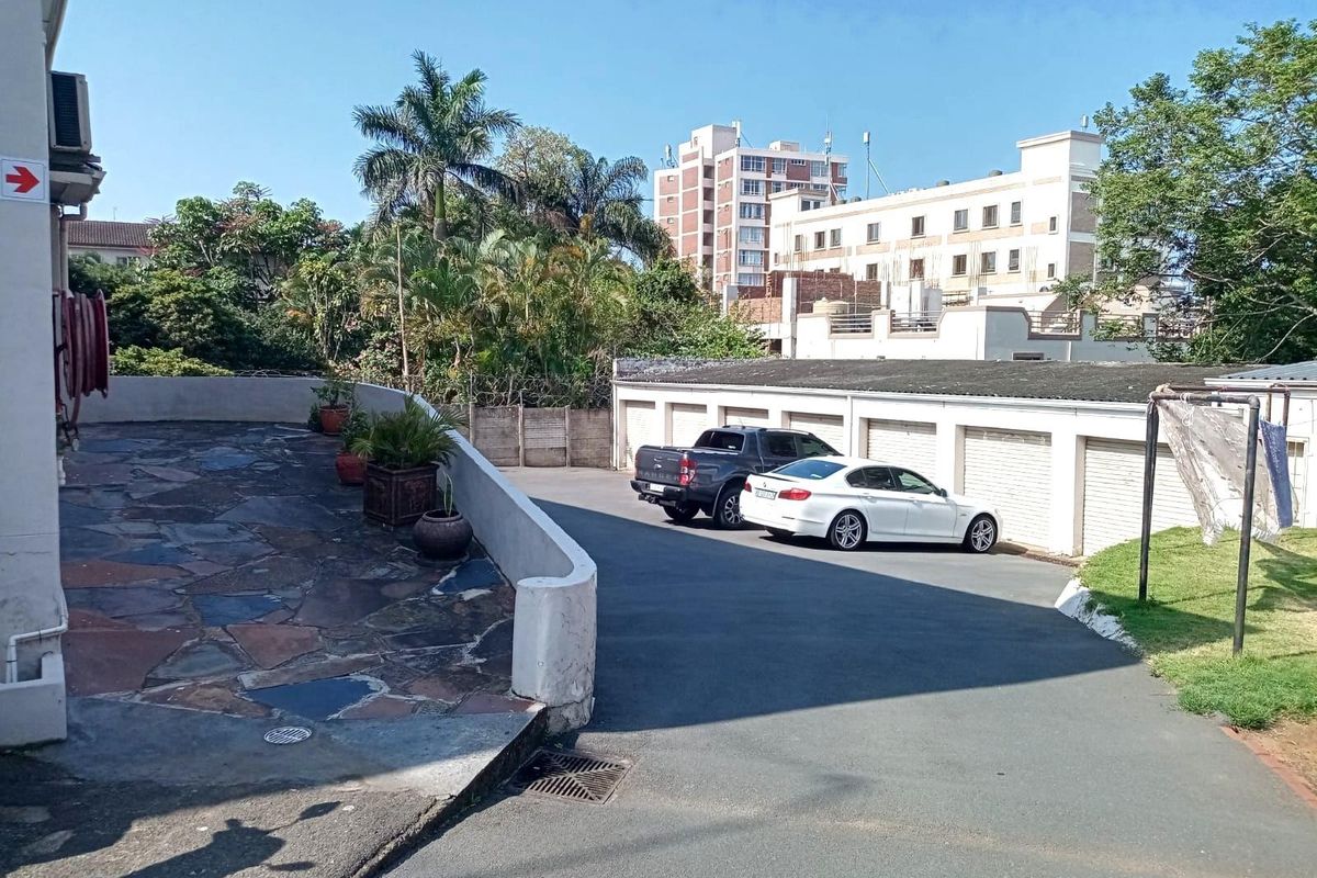 2 Bedroom Apartment For Sale in Windermere, Durban, KwaZulu Natal - Photo 4