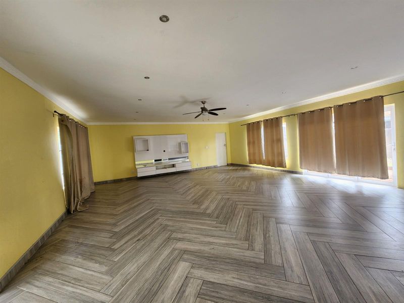 House For Sale in Meer En See, Richards Bay, KwaZulu Natal - Photo 4