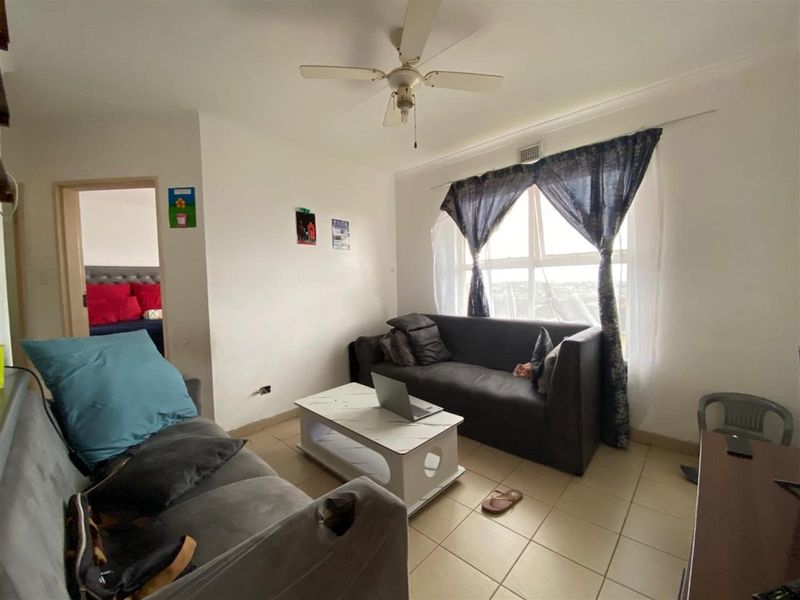 REDUCED!!!!!! Apartment To Rent in Caversham Glen, Pinetown, 6500 - Photo 2